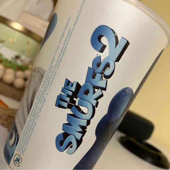 The SMURFS 2 theatre cup (kid size) - Picture 8 of 15